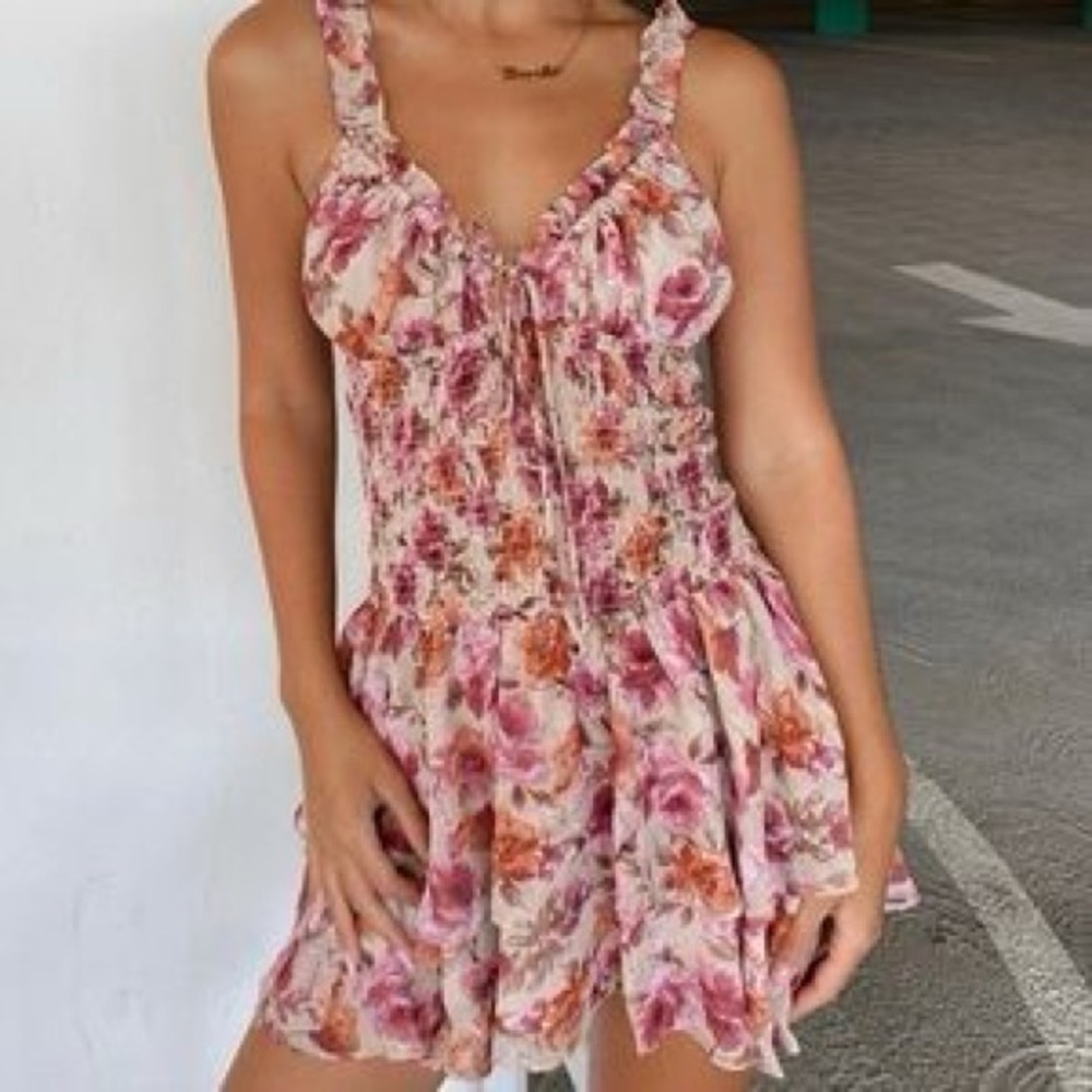 Isabelle’s Cabinet East Hampton Tan Floral Dress